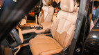 Denza B8 Interior photo