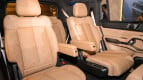 Denza B8 Interior photo