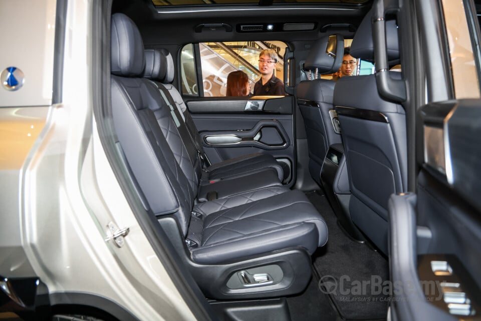 Denza B8 Mk1 (2026) Interior