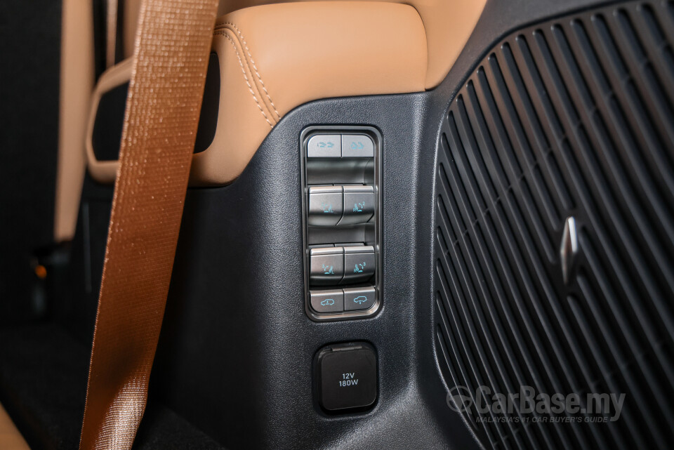 Denza B8 Mk1 (2026) Interior