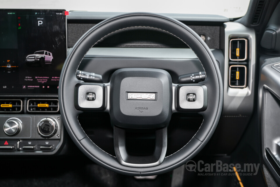 iCaur V23 Mk1 (2025) Interior