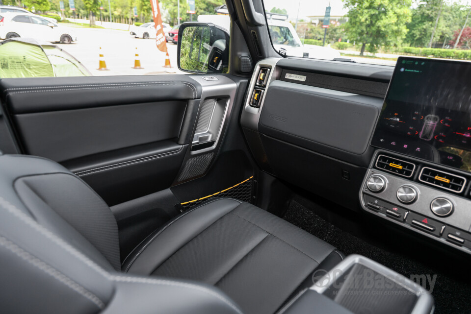 iCaur V23 Mk1 (2025) Interior