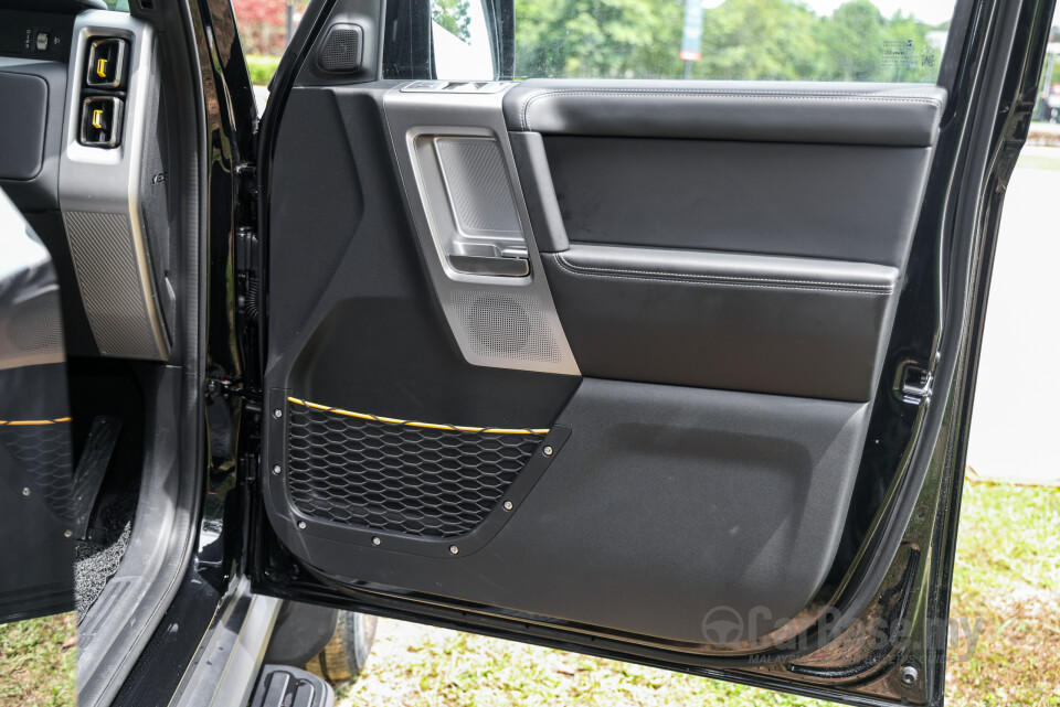 iCaur V23 Mk1 (2025) Interior