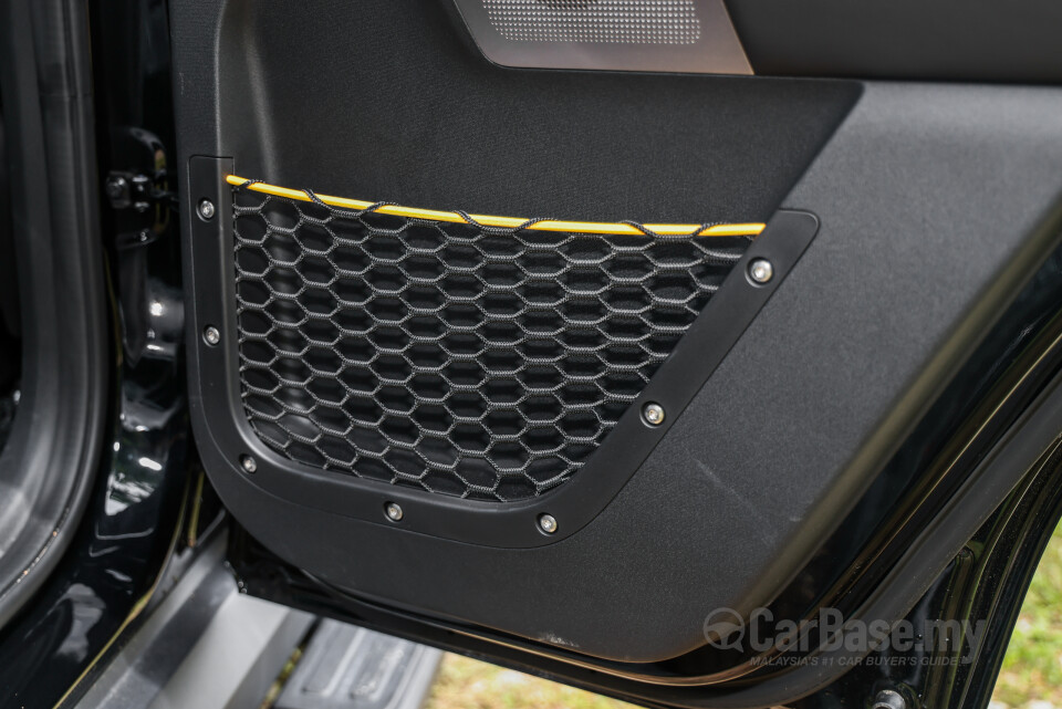 iCaur V23 Mk1 (2025) Interior