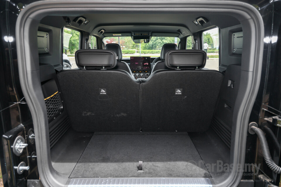 iCaur V23 Mk1 (2025) Interior