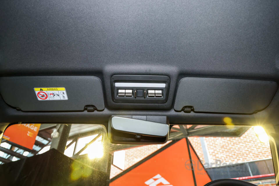 iCaur V23 Mk1 (2025) Interior