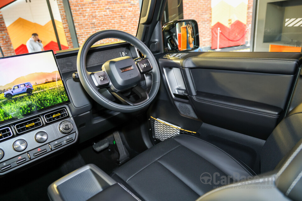 iCaur V23 Mk1 (2025) Interior