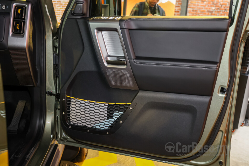 iCaur V23 Mk1 (2025) Interior