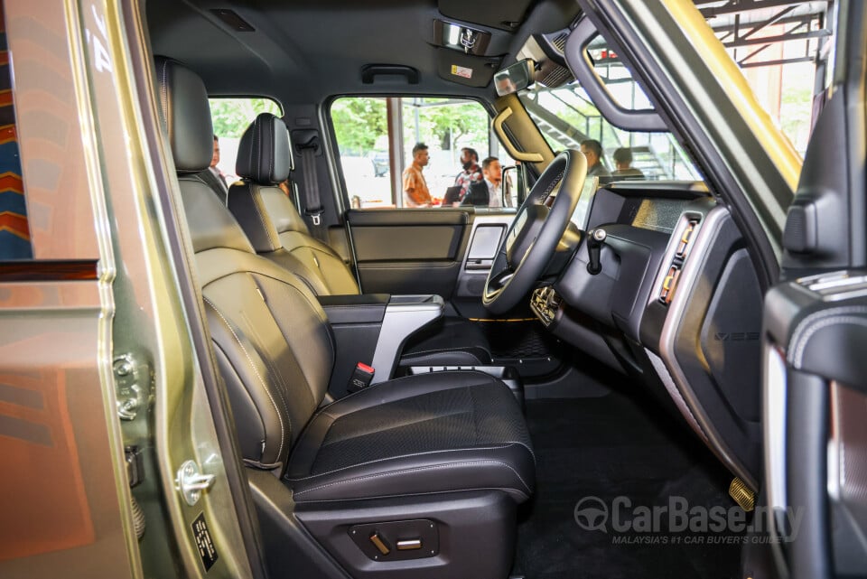 iCaur V23 Mk1 (2025) Interior