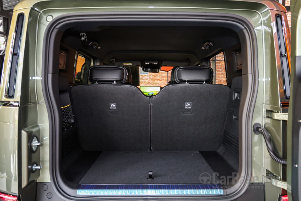 iCaur V23 Mk1 (2025) Interior