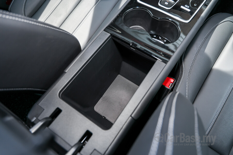Seres 3 Mk1 (2025) Interior